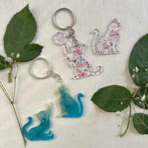 resin cat keychain