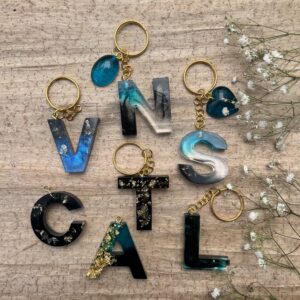 resin dark gold letter keychain